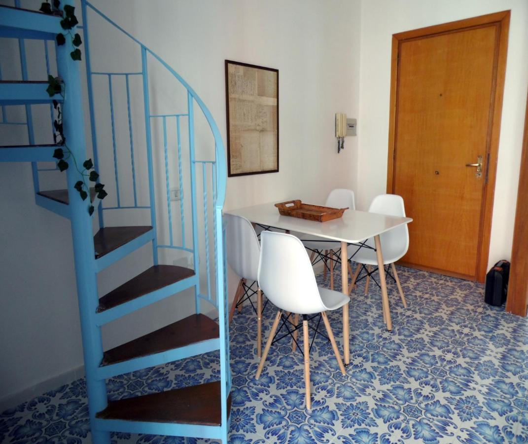 Vacanzella Apartment Napoli Ngoại thất bức ảnh